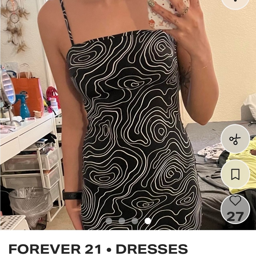 Black and  white  swirl patterned Maxi Dress